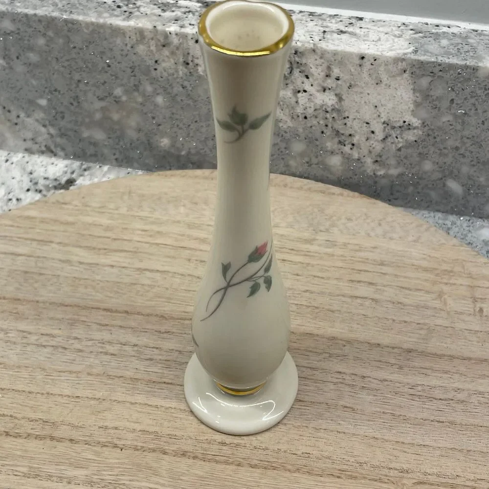 Vintage Lenox Rose Manor Ivory Porcelain Vase - Pink Rosebuds 24K Gold Trim